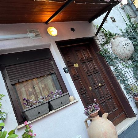 L' Anfora Locazione Turistica Apartment Terni Ngoại thất bức ảnh
